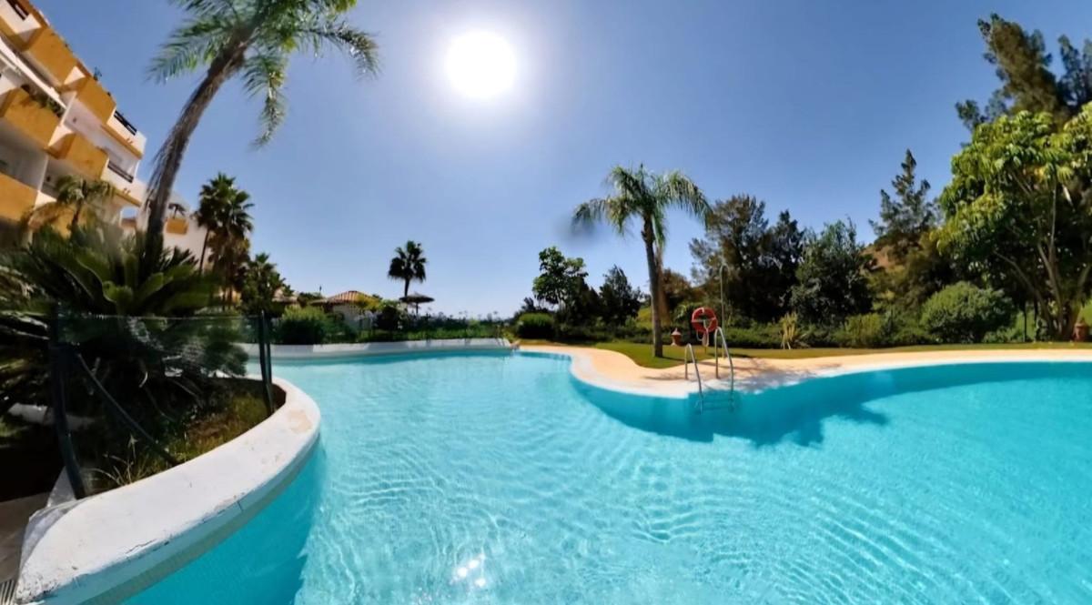 Apartment Middle Floor in La Cala de Mijas