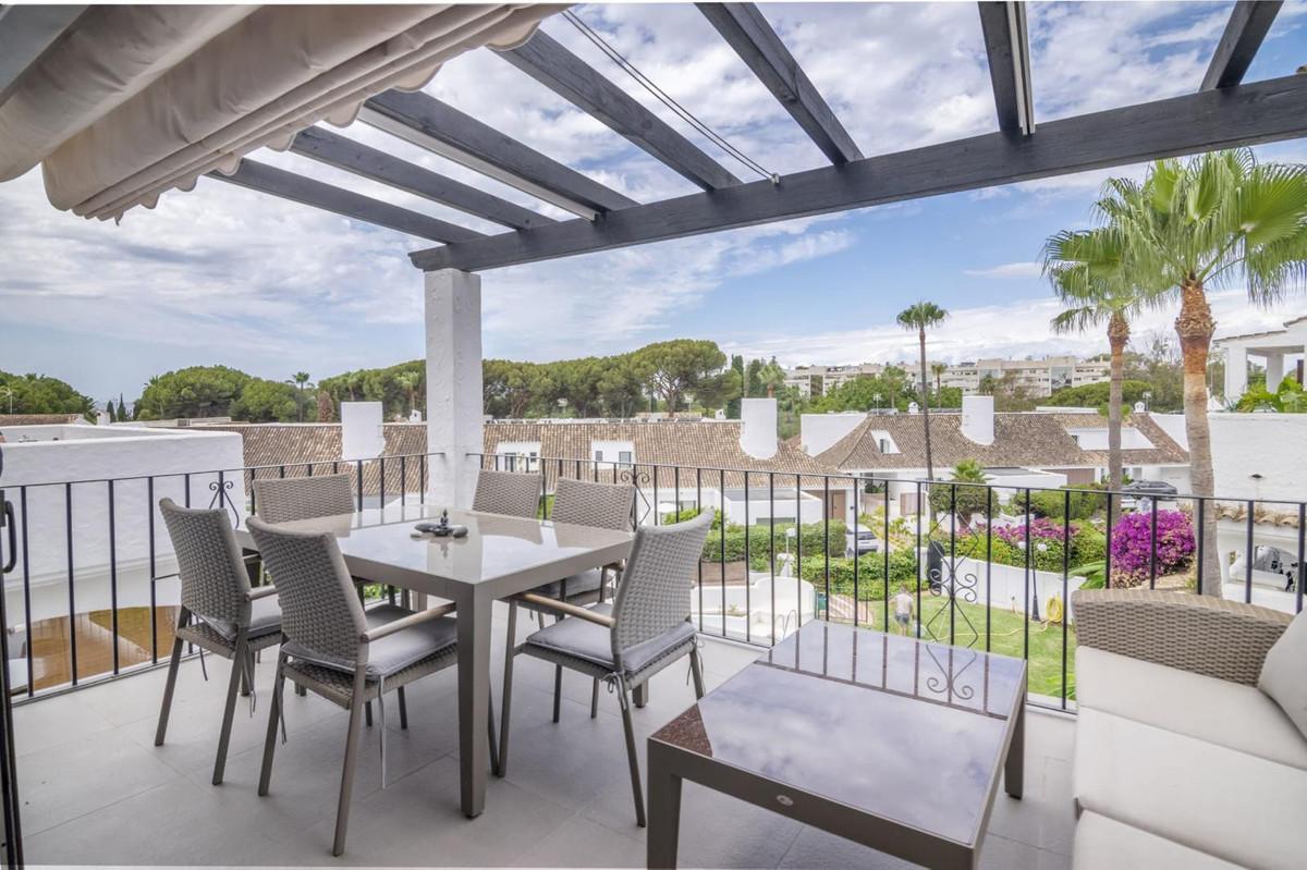 Apartment Penthouse Duplex in Puerto Ban&uacute;s