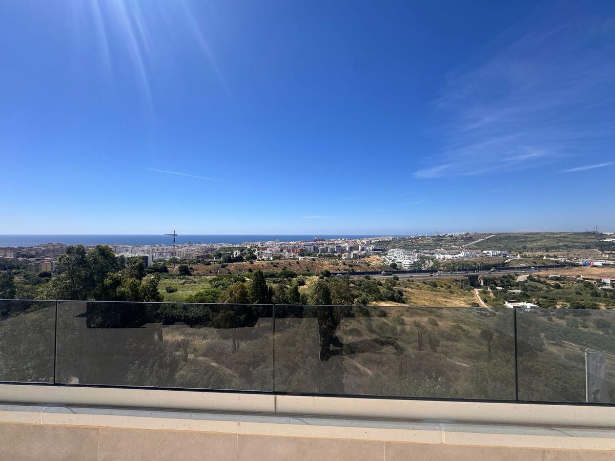 Apartment Penthouse in Estepona