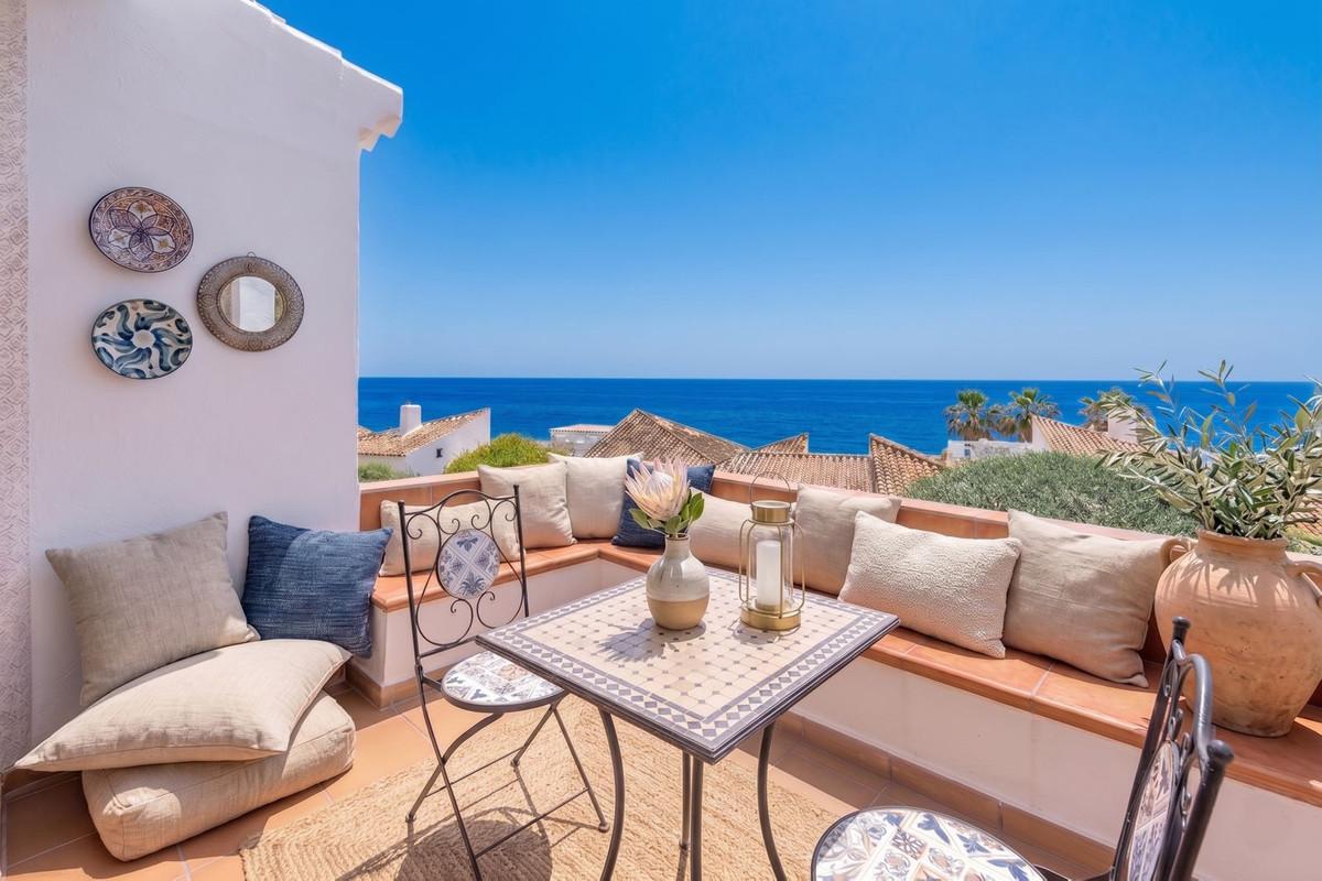 Villa Detached in Estepona