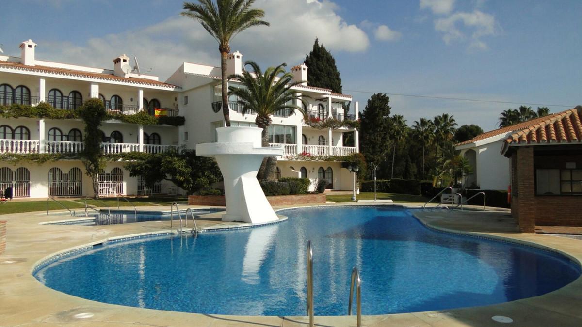 Apartment Middle Floor in Riviera del Sol