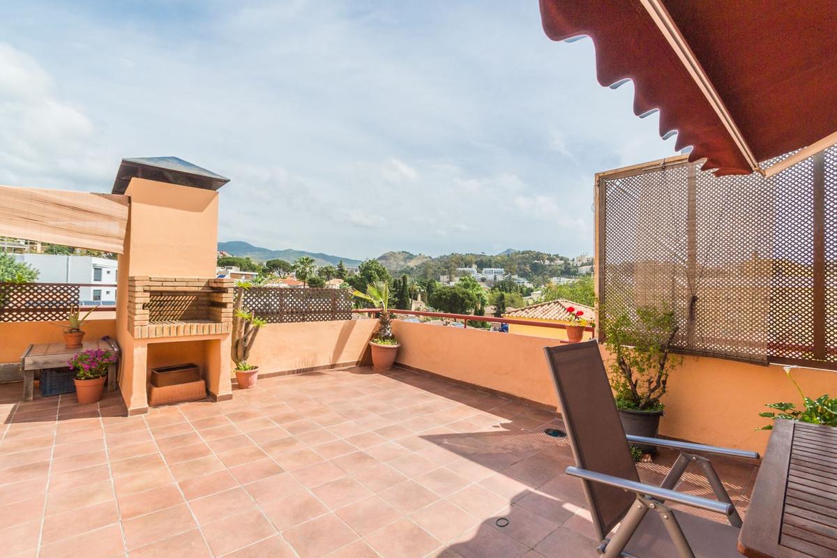 Apartment Penthouse in Limonar