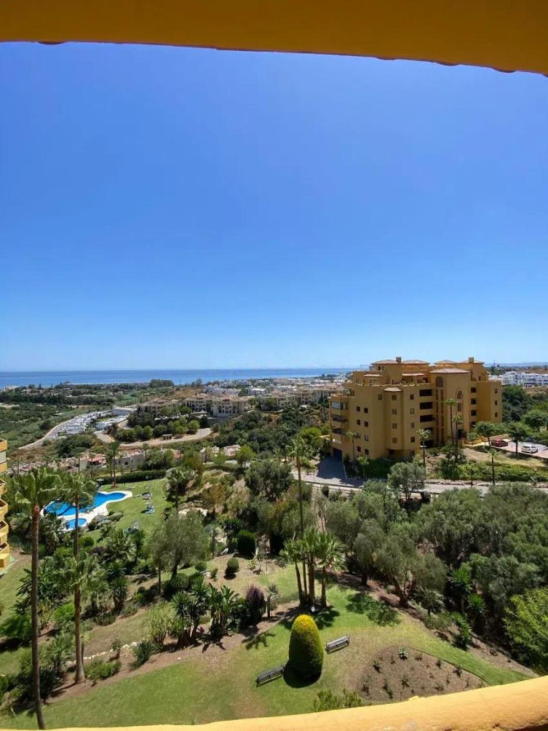 Apartment Penthouse Duplex in Estepona