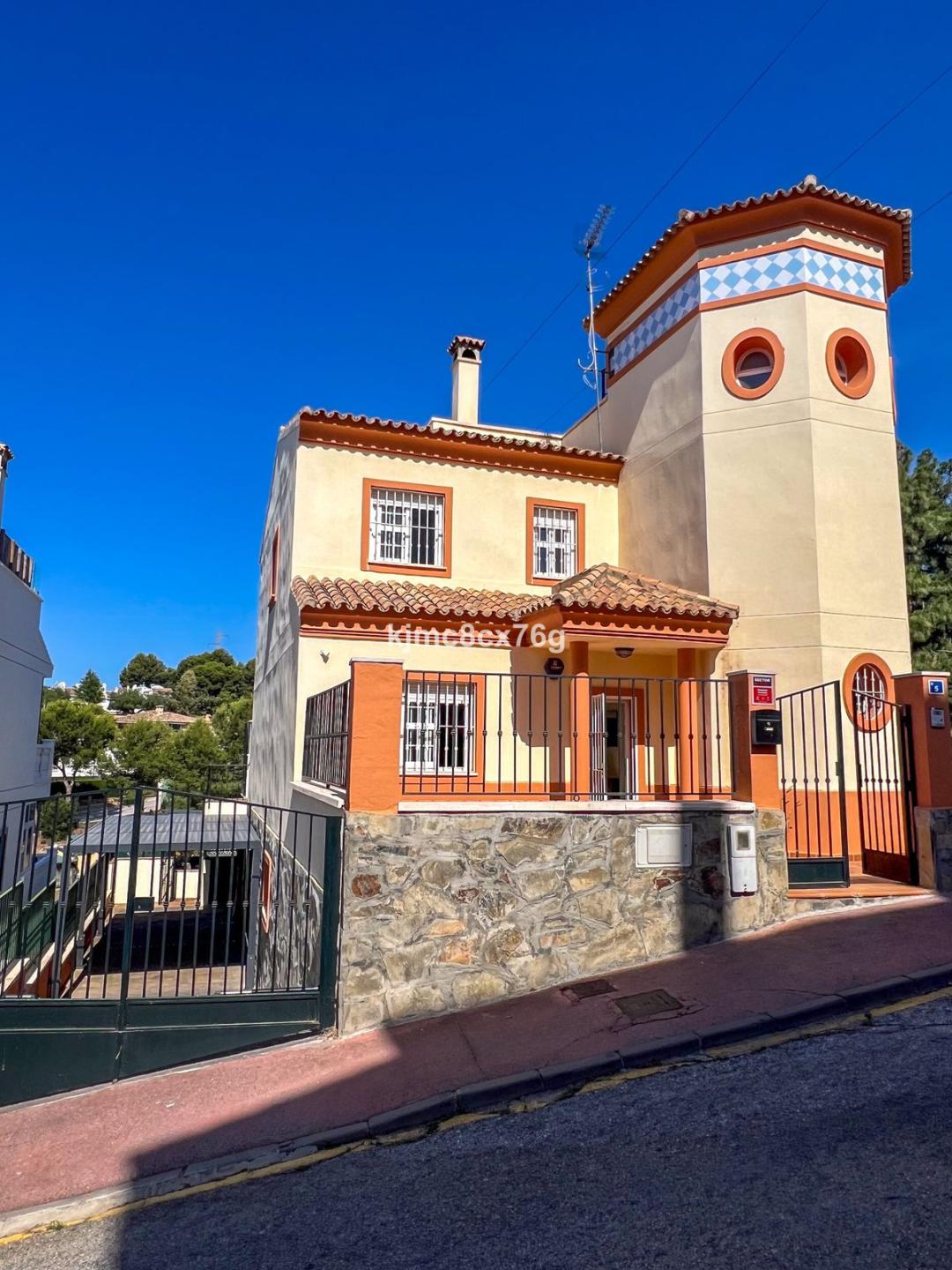 Villa Detached in Calahonda