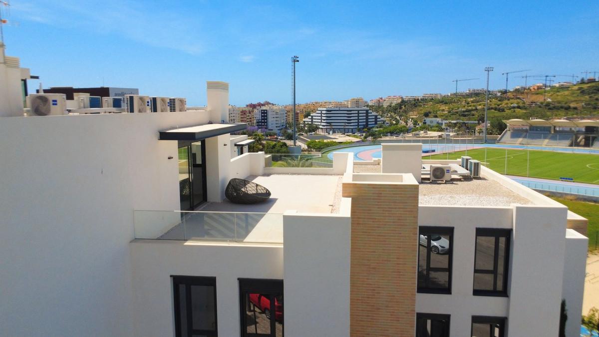 Apartment Penthouse in Estepona