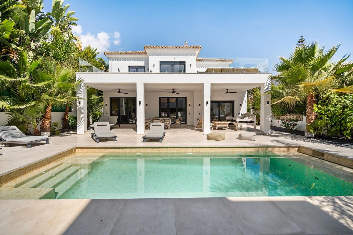 Villa Detached in Marbesa