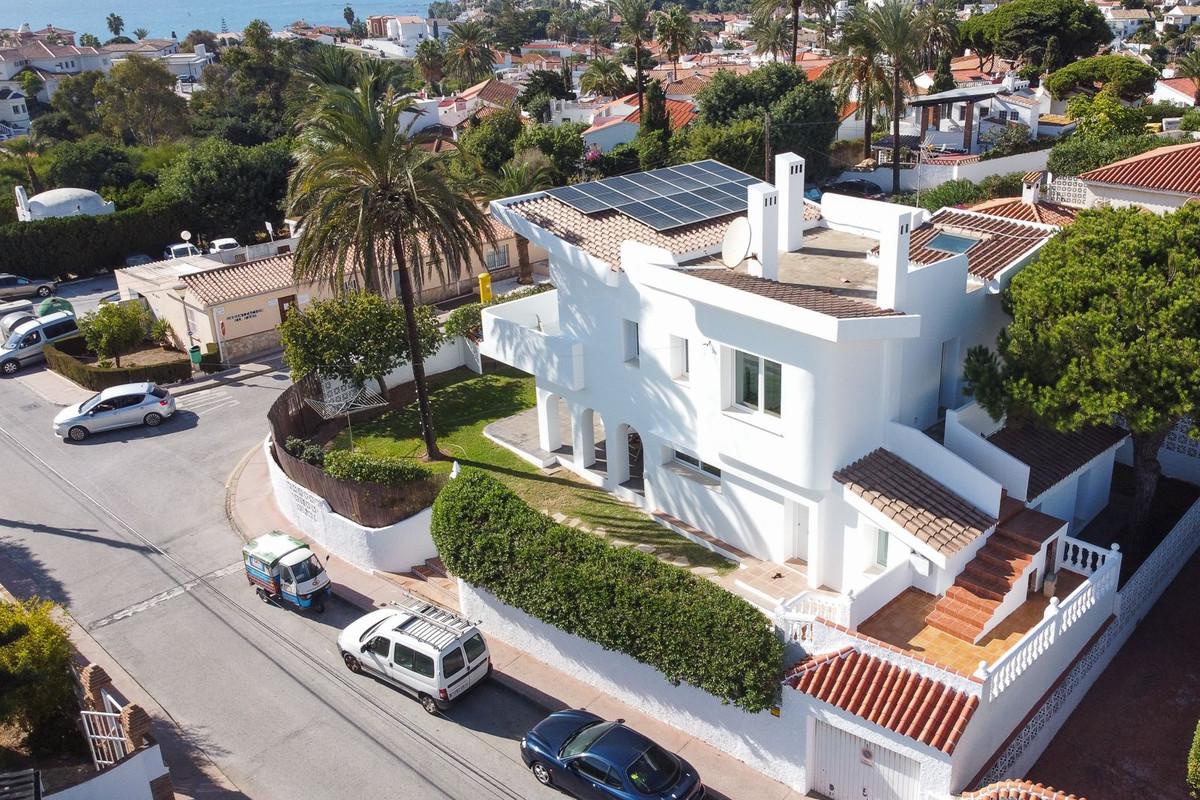 Villa Detached in El Faro