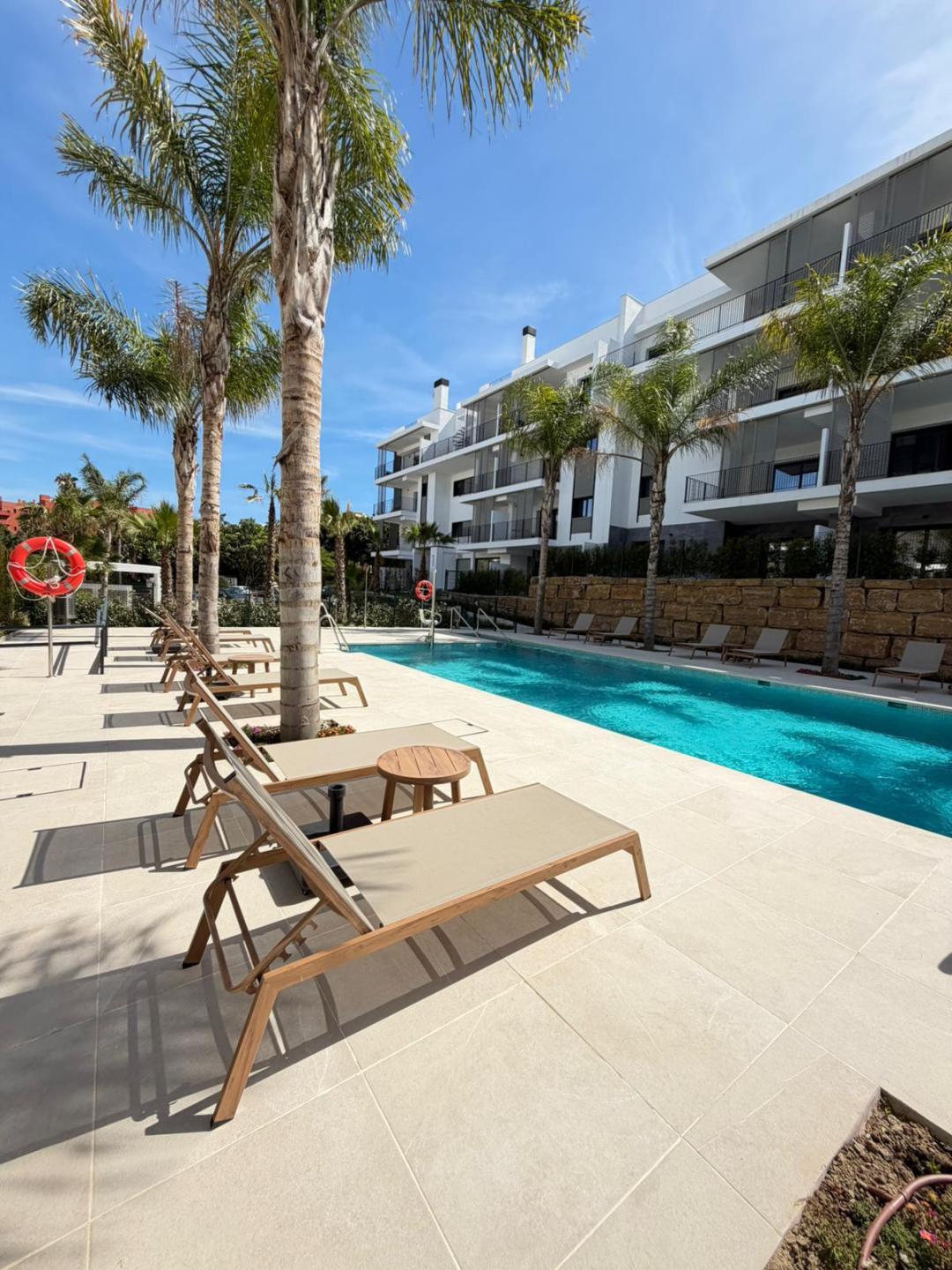 Apartment Middle Floor in Estepona