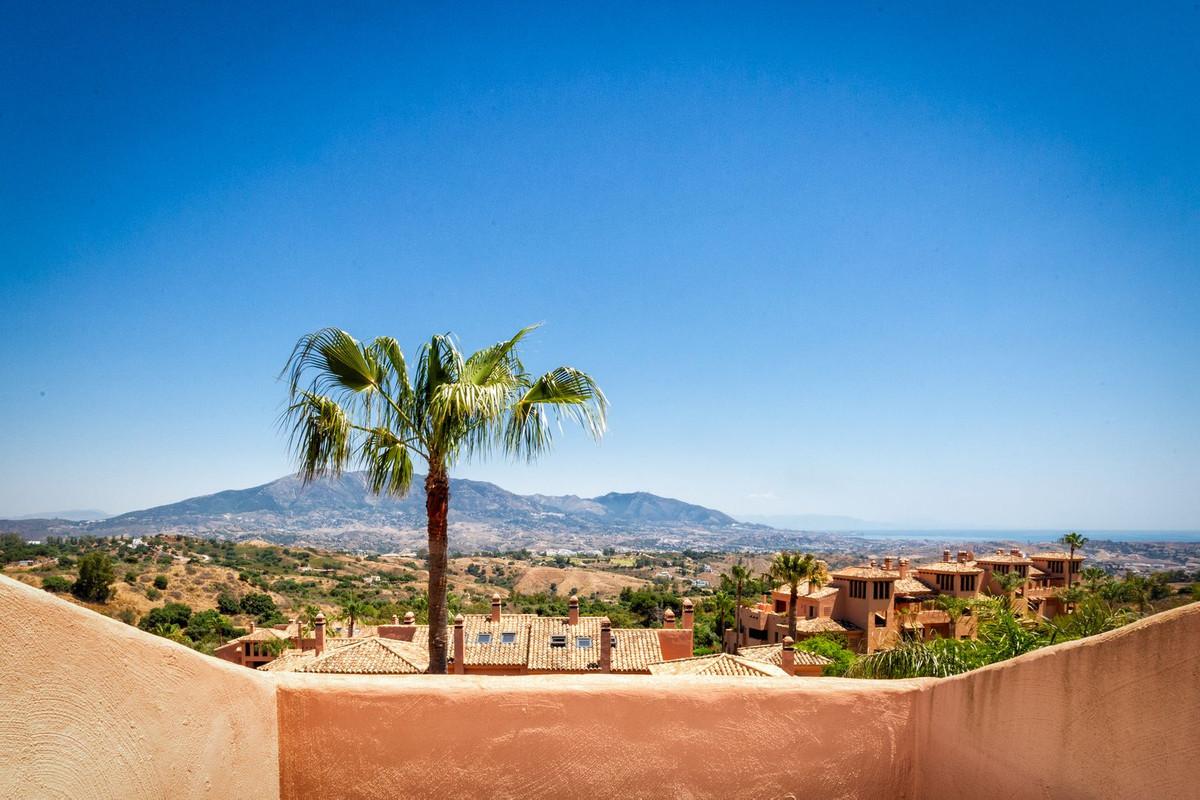 Apartment Penthouse Duplex in La Mairena