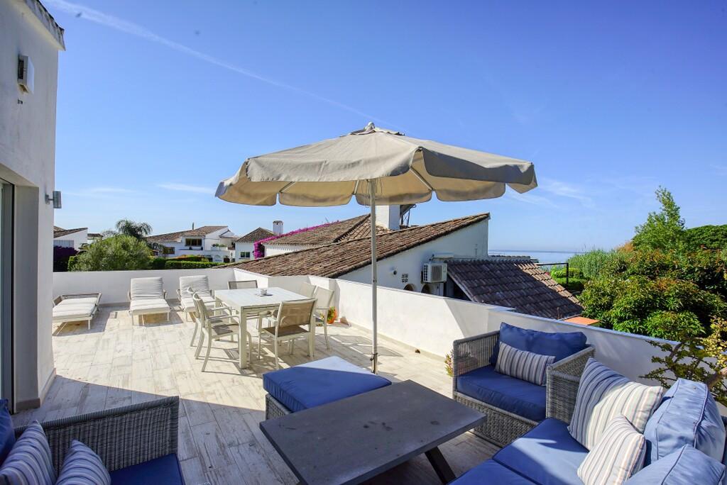 Villa Detached in Estepona