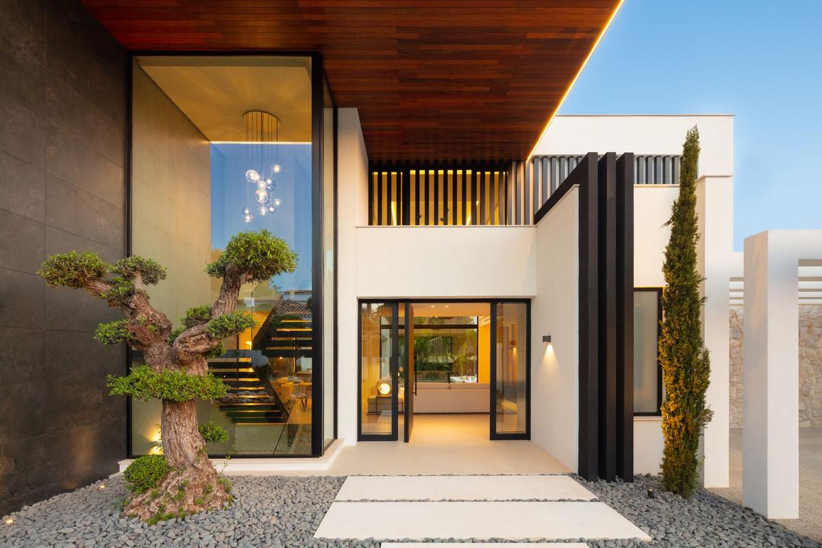 Villa Detached in Marbella