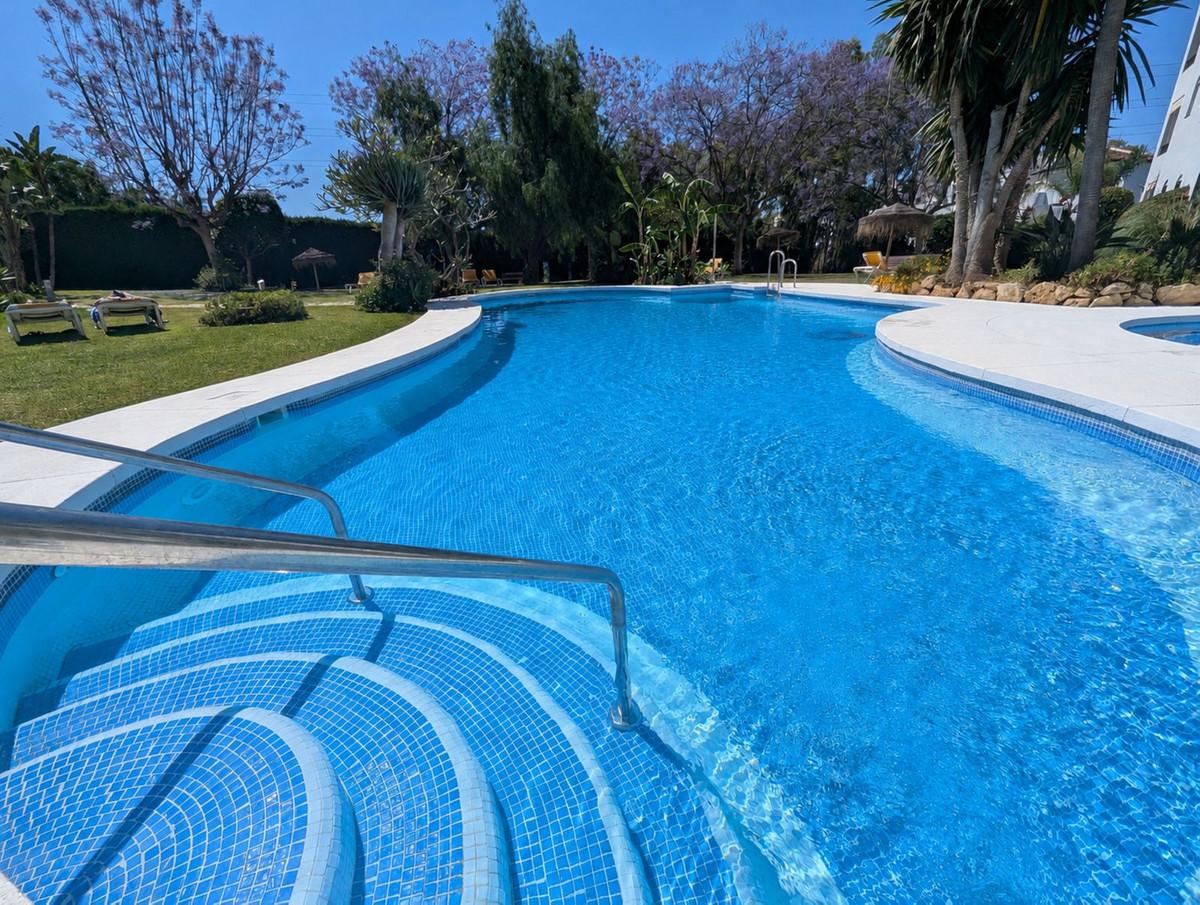 Apartment Ground Floor in Calahonda