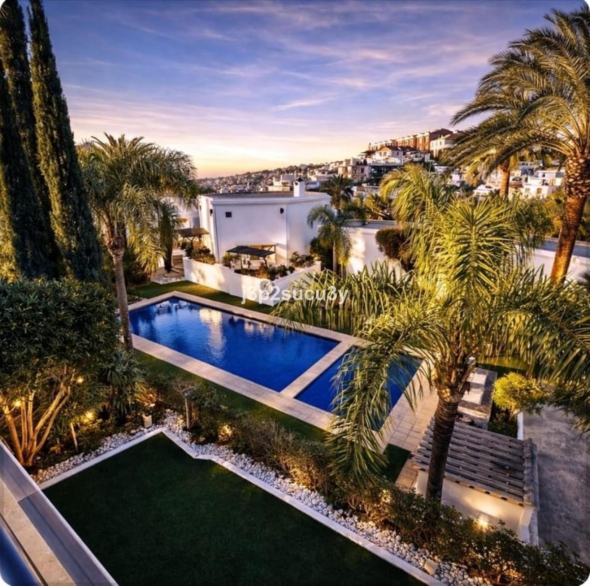 Villa Detached in Selwo