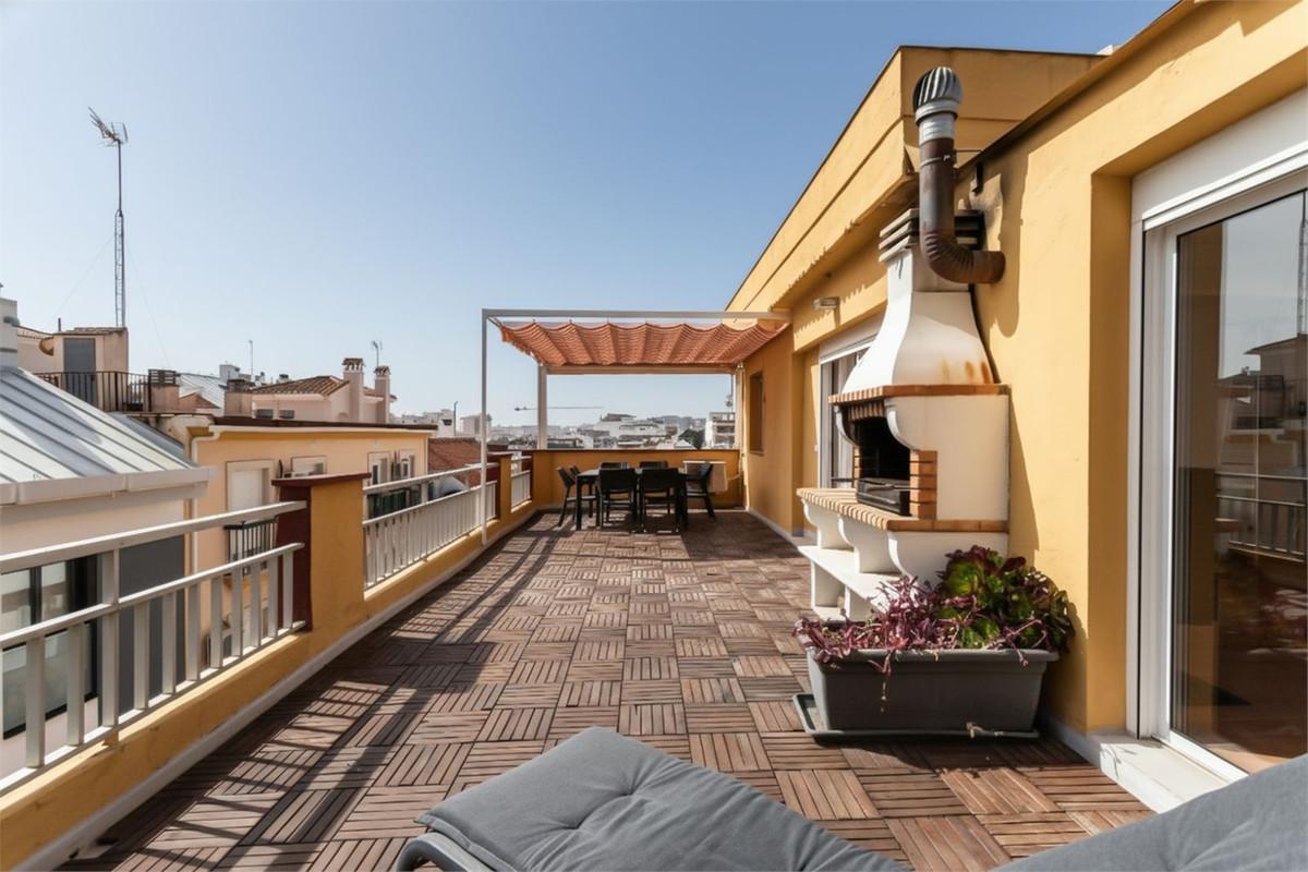 Apartment Penthouse in Fuengirola