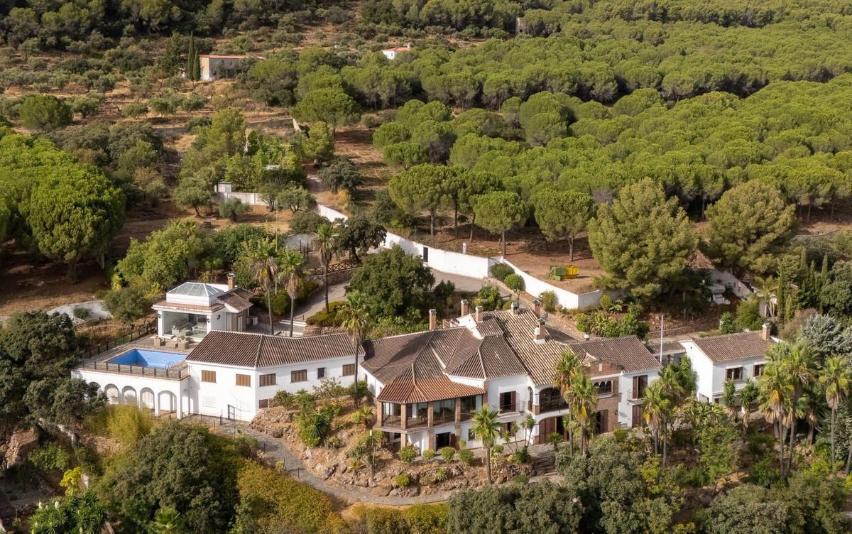 Villa Detached in Alhaur&iacute;n el Grande