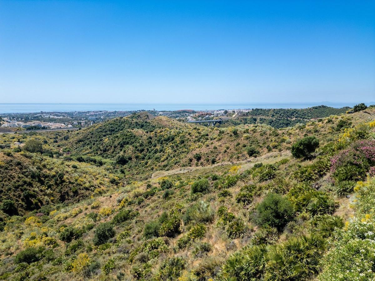 Plot Land in Marbella