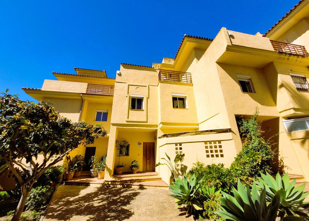 Townhouse Terraced in Estepona