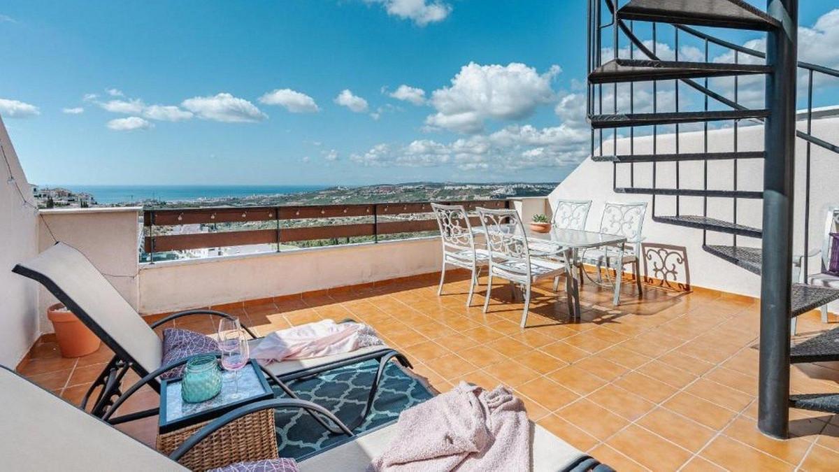 Apartment Penthouse in Casares Playa