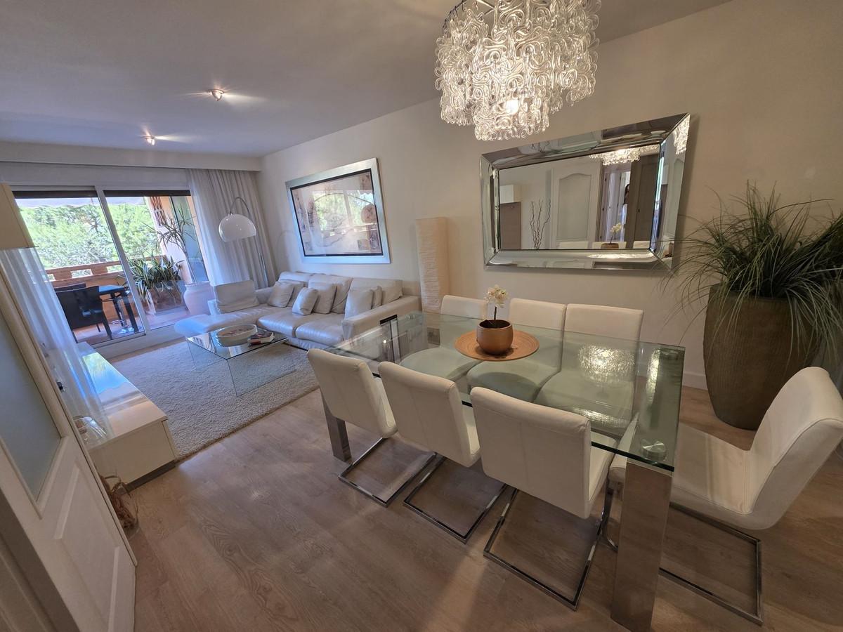 Apartment Middle Floor in The Golden Mile