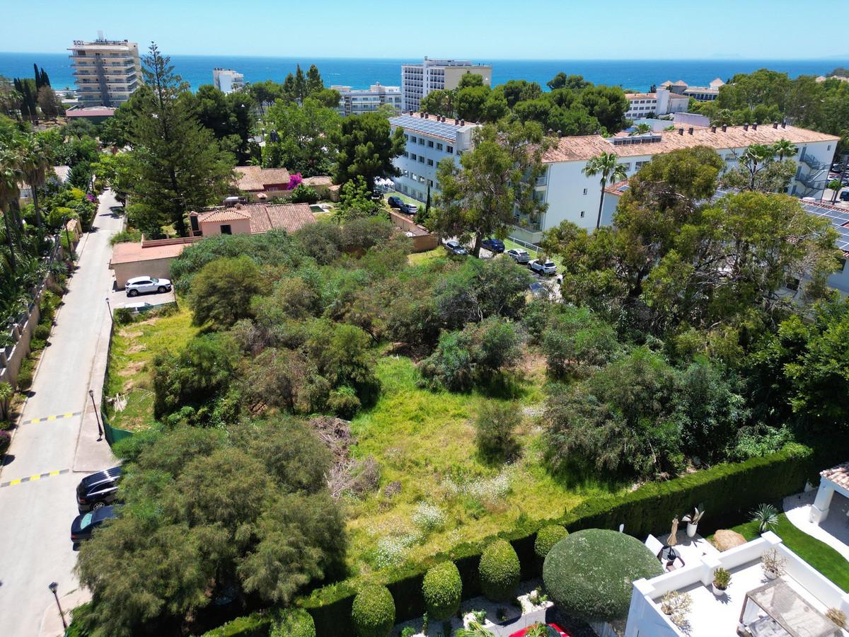 Plot Land in Estepona