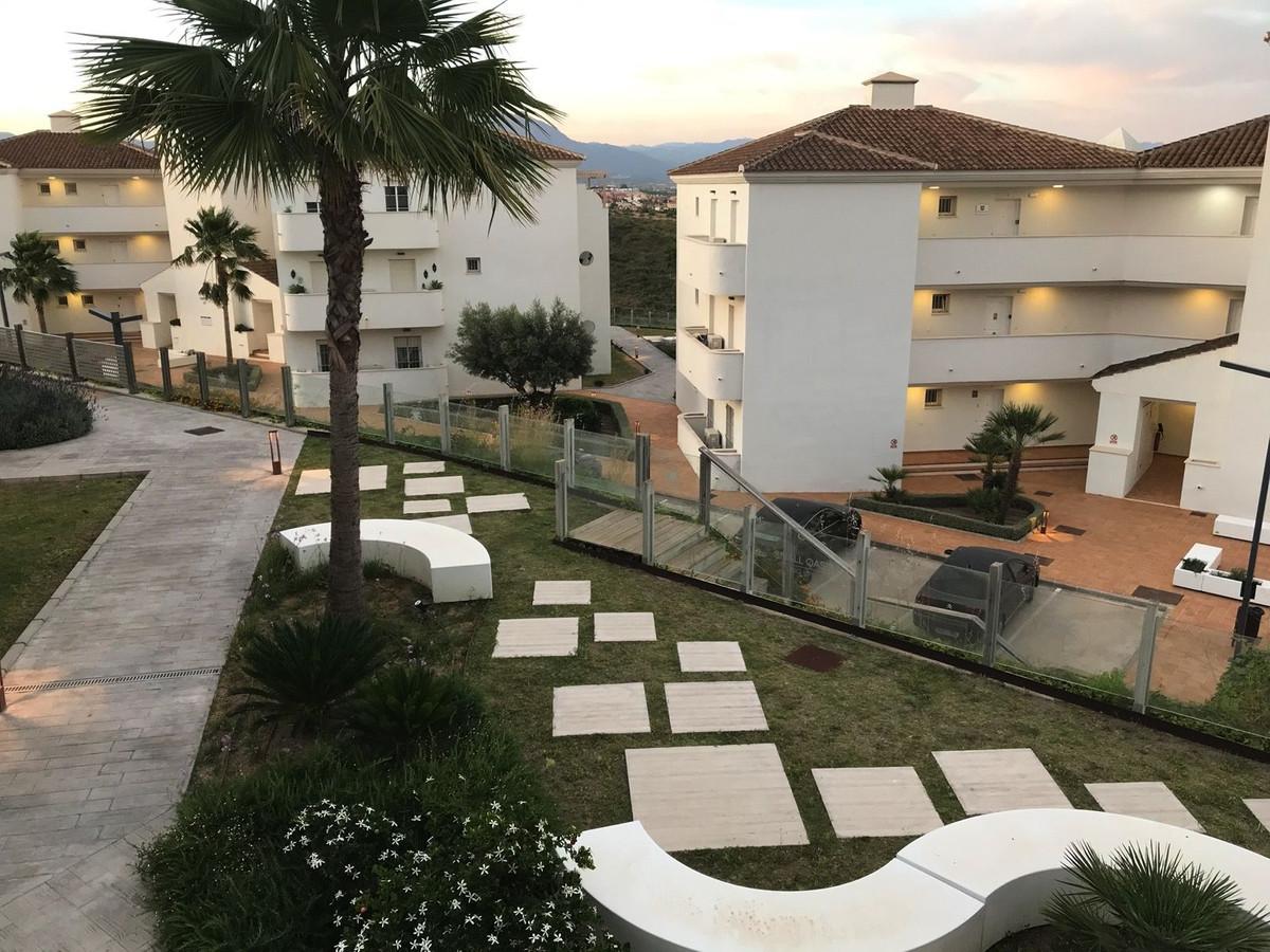 Apartment Middle Floor in Punta Chullera