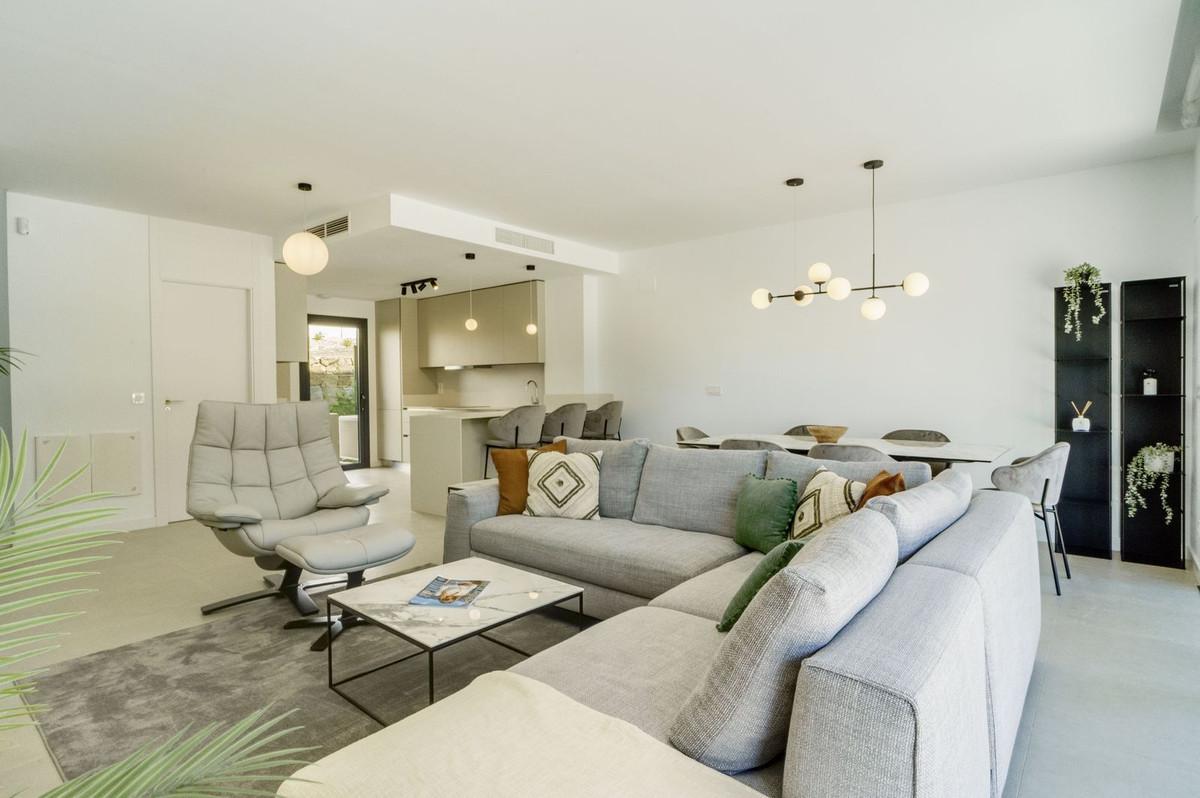 Townhouse Semi Detached in Estepona