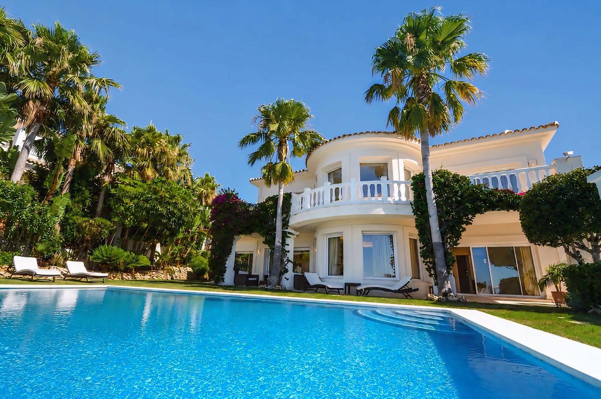 Villa Detached in Marbella