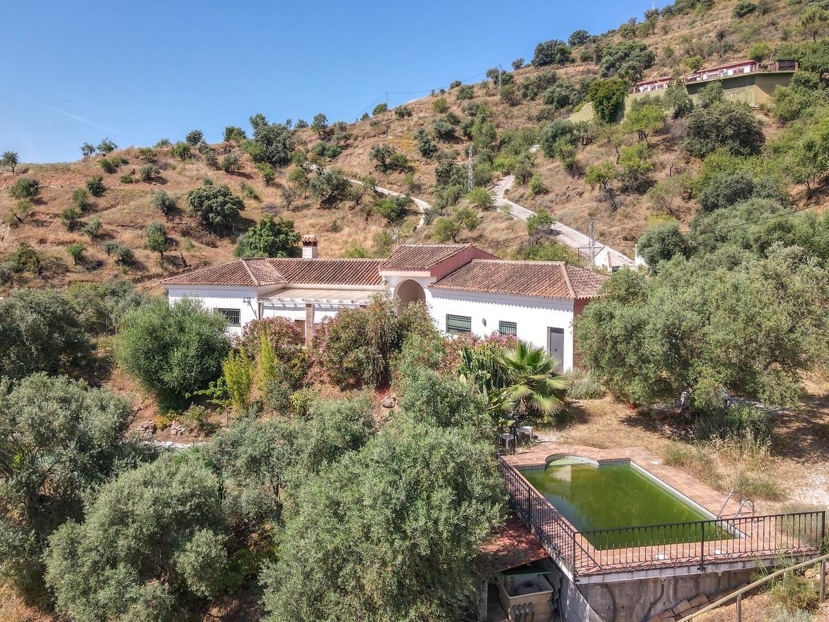 Villa Detached in Monda