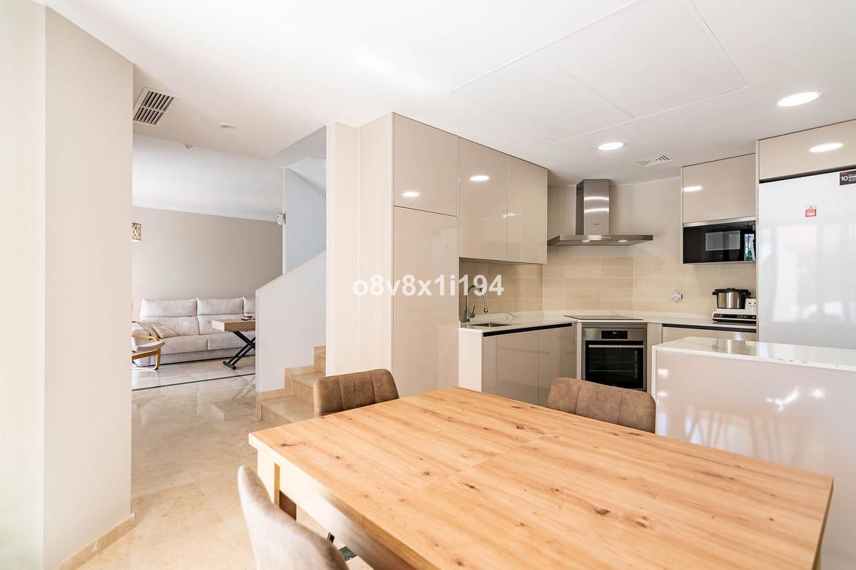 Villa Semi Detached in Casares