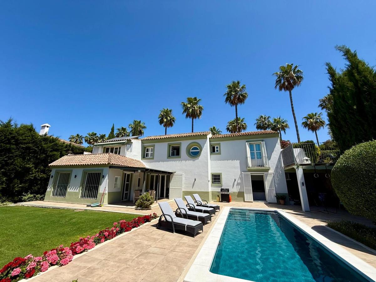 Villa Detached in Sotogrande Alto