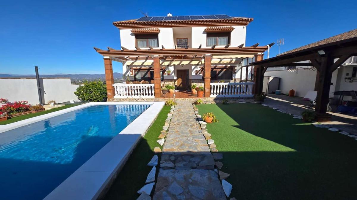 Villa Detached in Alhaur&iacute;n de la Torre