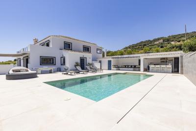R5413201, Villa Detached in Casares