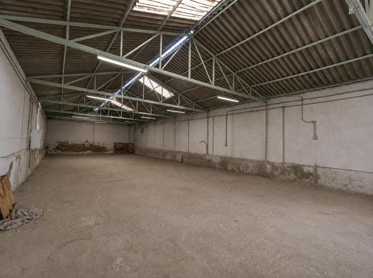 Commercial Other in Los Prados