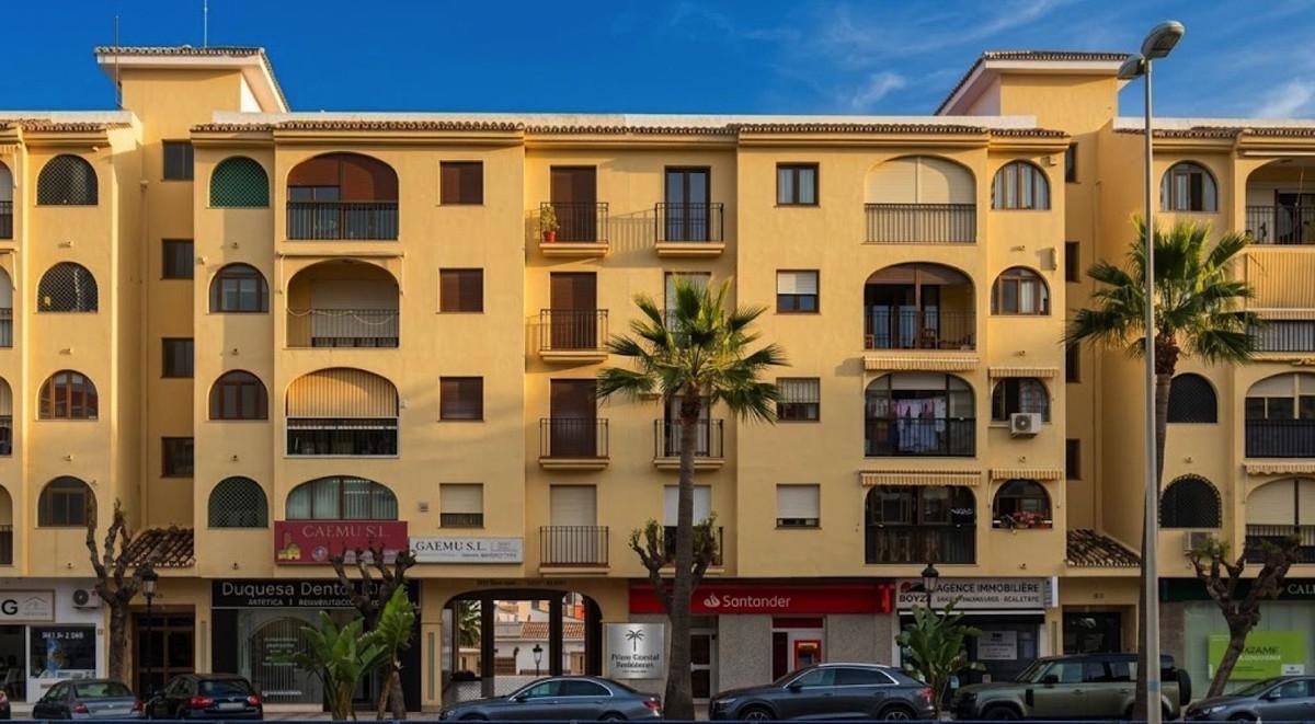 Apartment Middle Floor in San Luis de Sabinillas