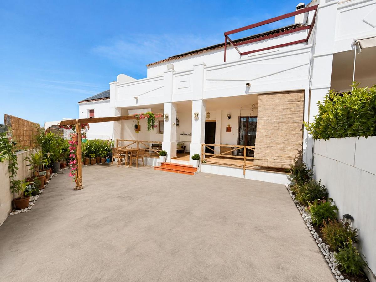 Villa Semi Detached in Casares Playa