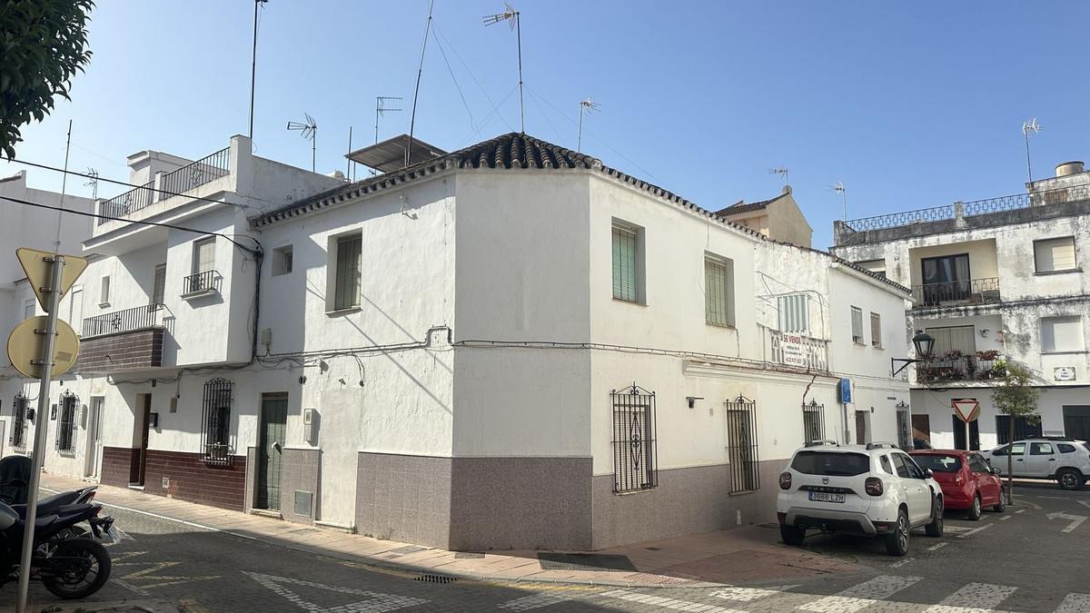 Villa Detached in Estepona