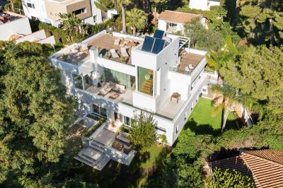 R5418541, Villa Detached in Nueva Andaluc&iacute;a