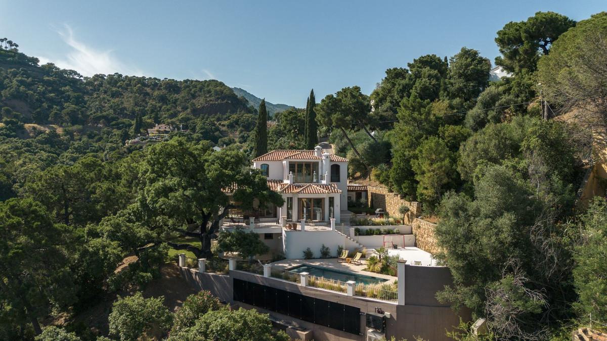 Villa Detached in El Madro&ntilde;al