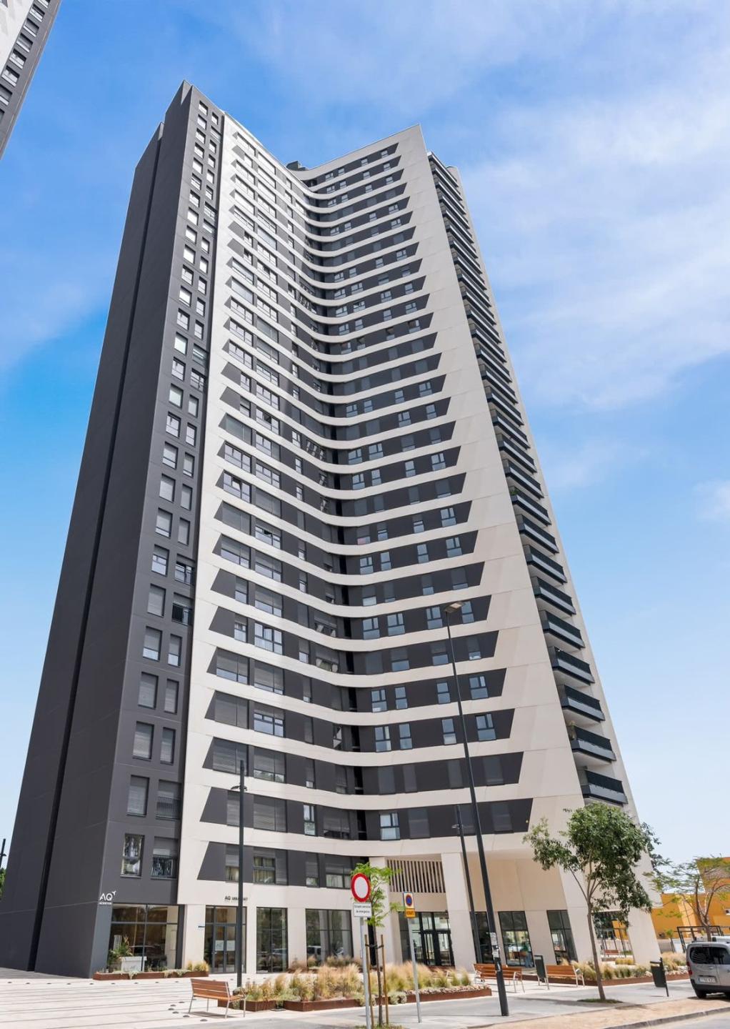 Apartment Middle Floor in Martiricos