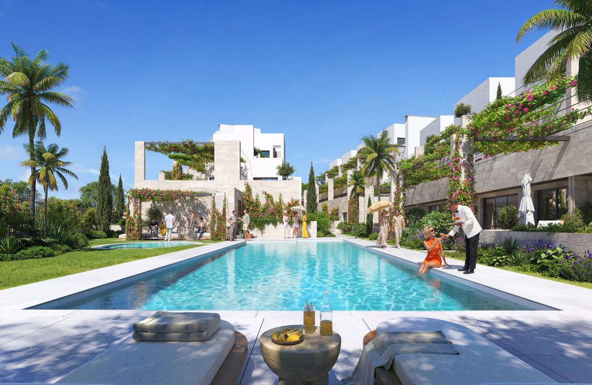 Apartment Ground Floor in New Golden Mile