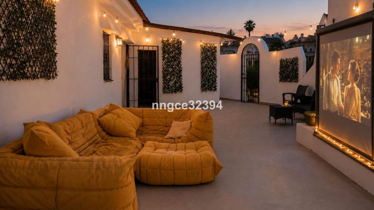 Apartment Penthouse in New Golden Mile