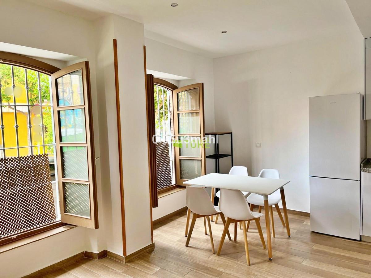 Apartment Ground Floor in M&aacute;laga
