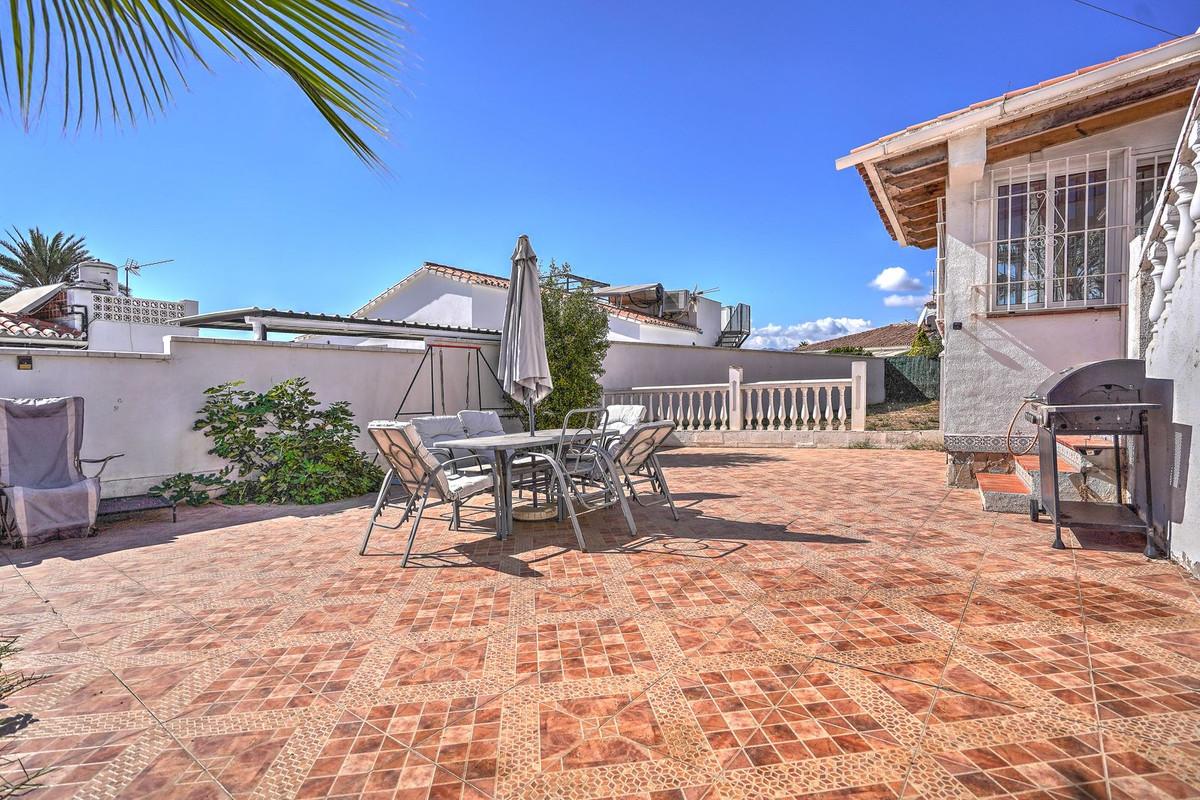Villa Detached in El Faro
