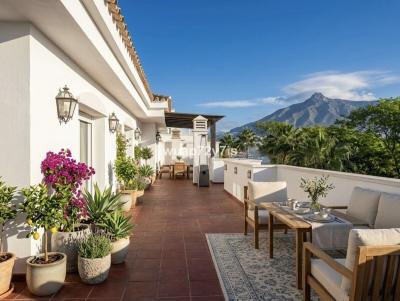 R5421172, Apartment Penthouse in Nueva Andaluc&iacute;a