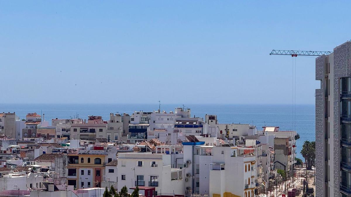 Apartment Penthouse in Estepona
