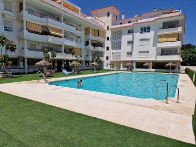 R5423083, Apartment Middle Floor in La Carihuela