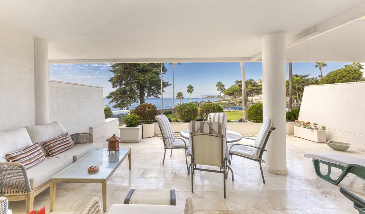 Apartment Ground Floor in Estepona