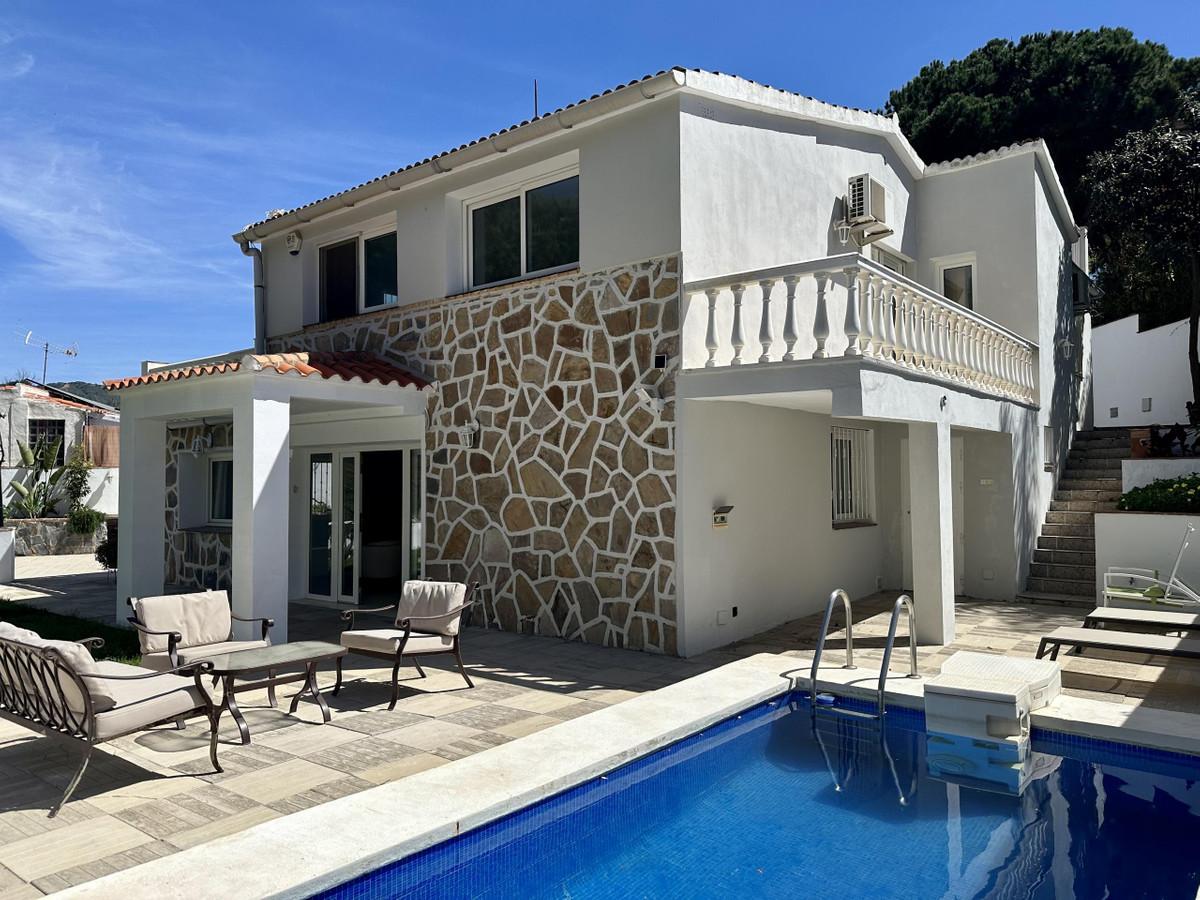 Villa Detached in Marbella