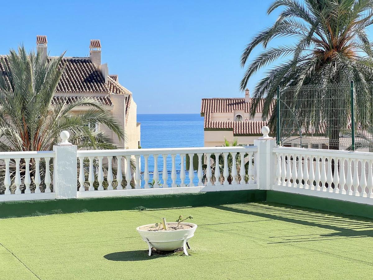 Apartment Middle Floor in Benalmadena Costa