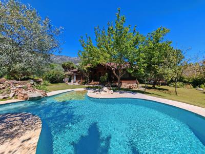 R5424373, Villa Finca in Oj&eacute;n